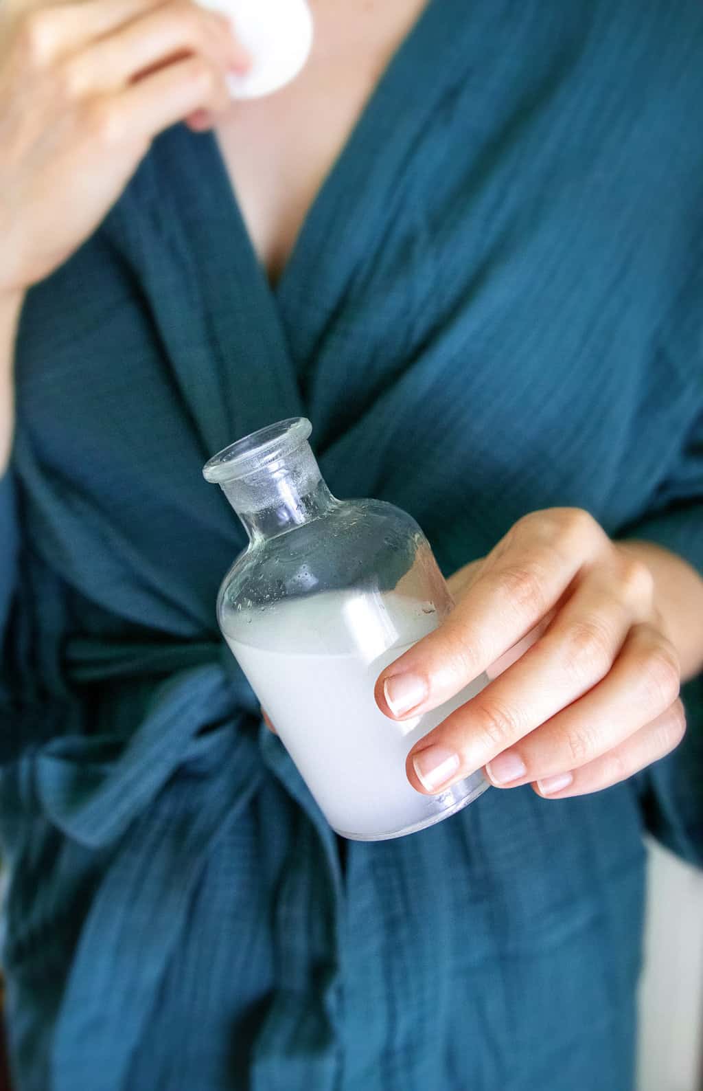 Effortlessly Remove Makeup with 10 DIY Solutions (7)