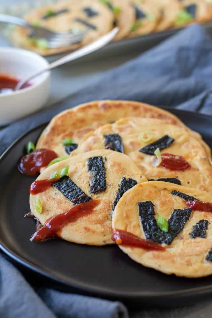 20 Vegan Recipes That Will Make You Fall in Love with Tofu | One Bite Vegan (11)